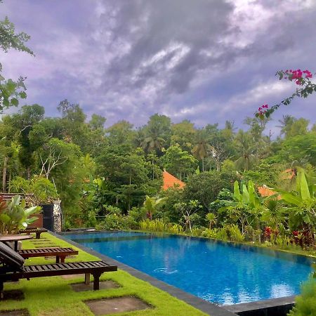 Arya Resort Nusa Penida Toyapakeh 外观 照片